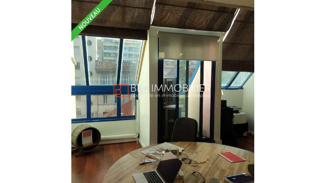 A louer bureaux 48m² R+3 Carré d'Or de St Giniez