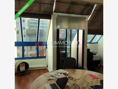 A louer bureaux 48m² R+3 Carré d'Or de St Giniez