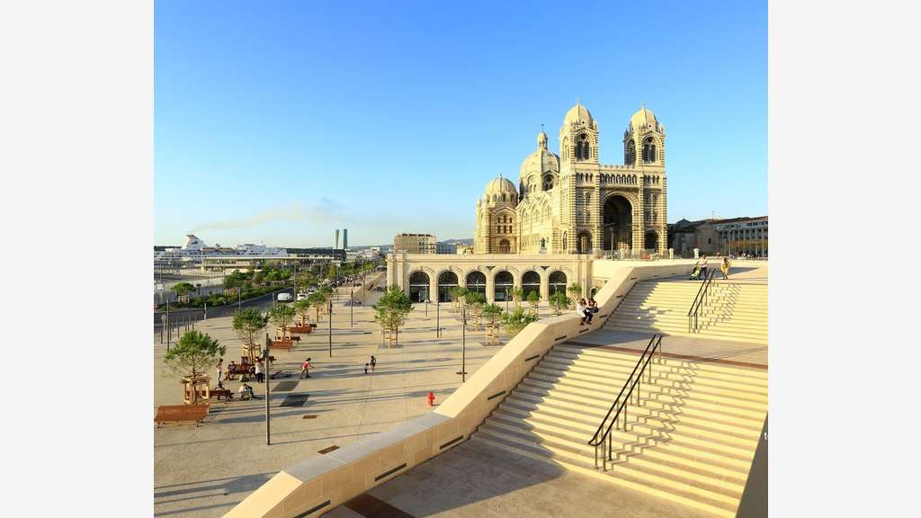 A louer bureaux dans espace de coworking Marseille