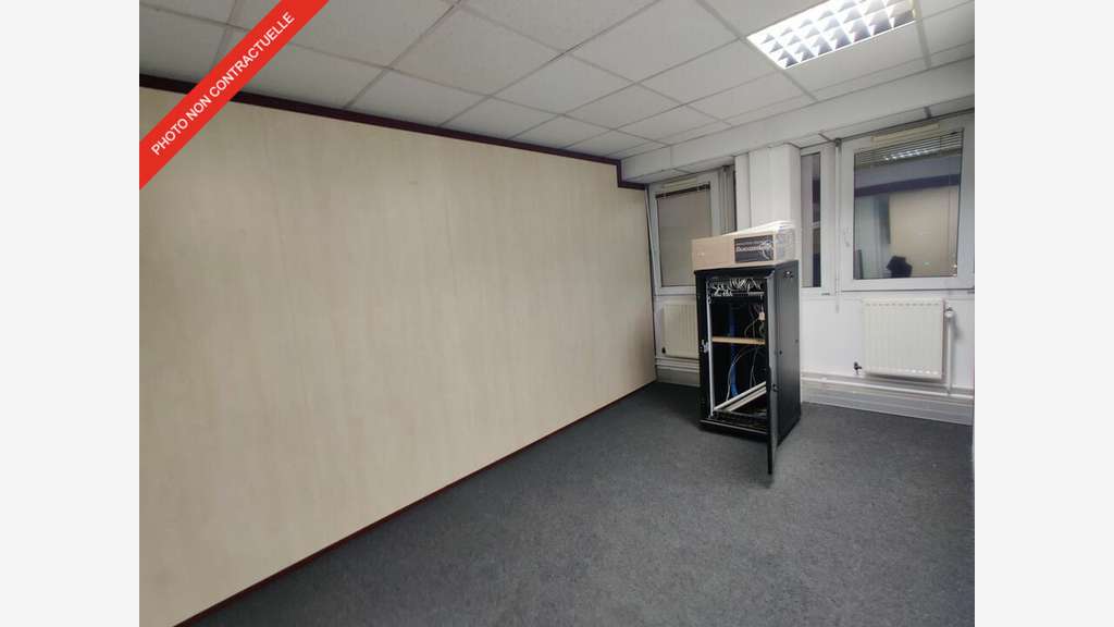 A louer bureaux 438m² à Massy Opéra A10 / N20