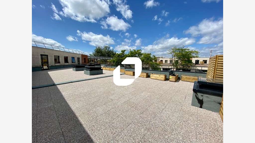 A louer Bureaux 106m² Massy