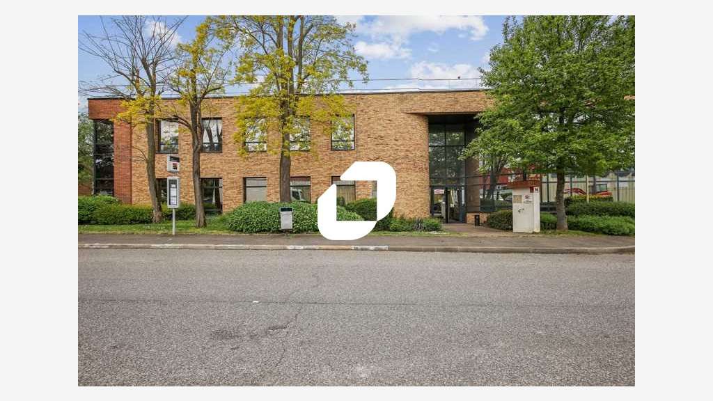 A louer Bureaux 484m² Massy