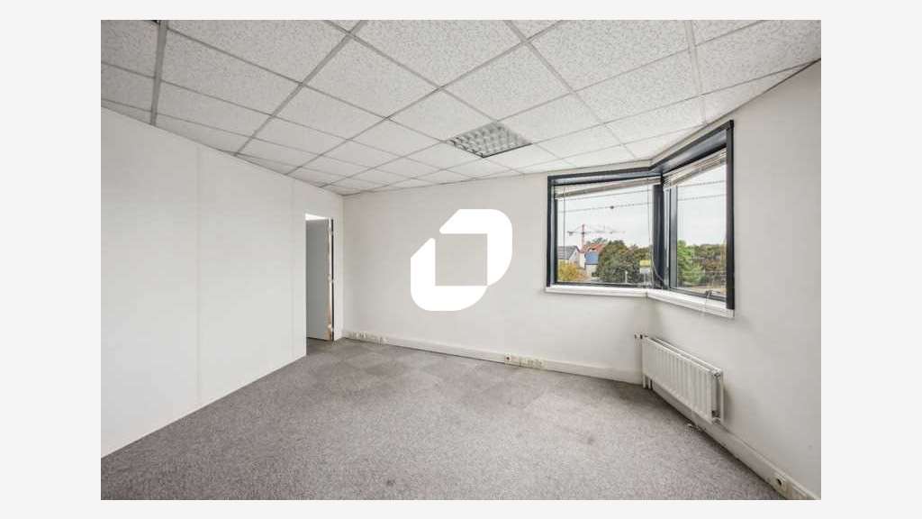 A louer Bureaux 484m² Massy