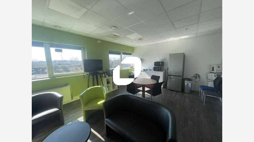 A louer Bureaux 450m² Massy