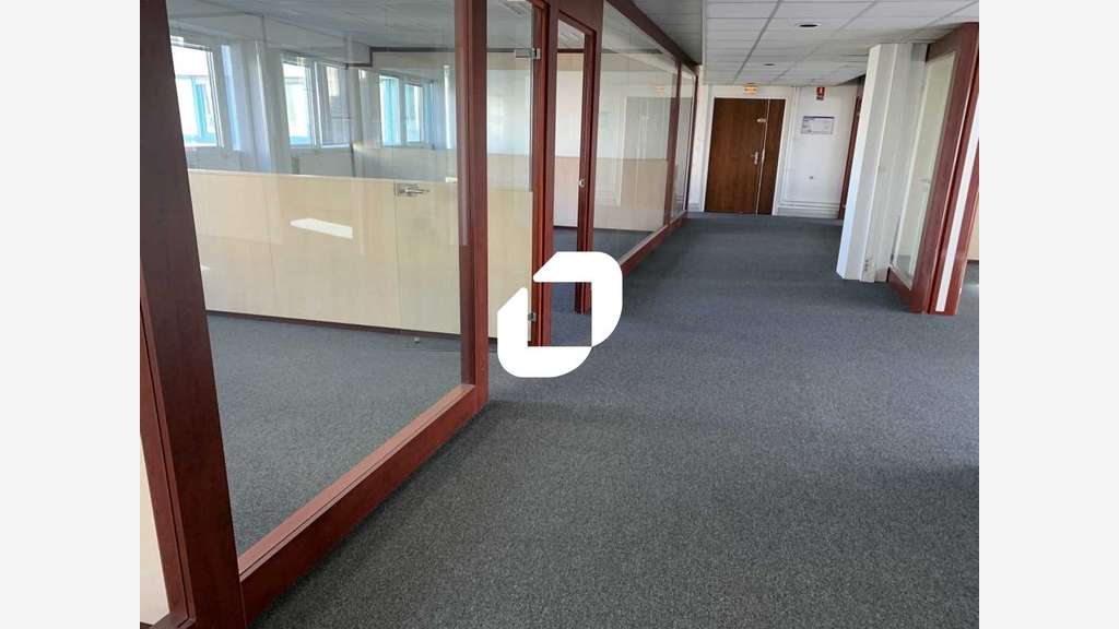 A louer Bureaux 438m² Massy