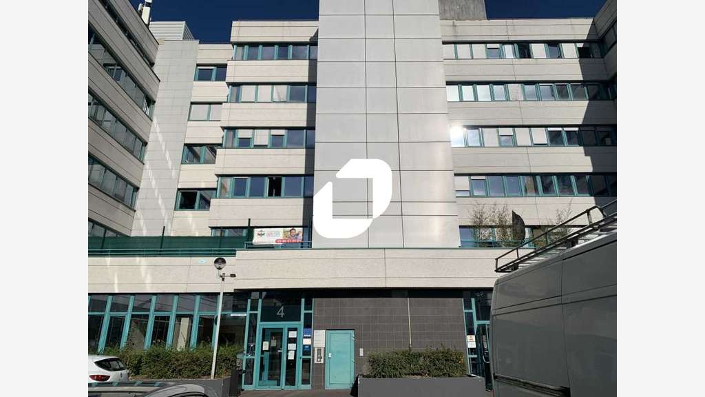 A louer Bureaux 438m² Massy