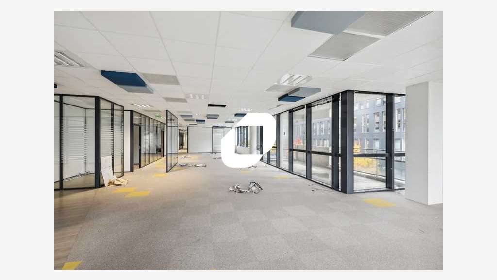 A louer Bureaux 715m² Massy