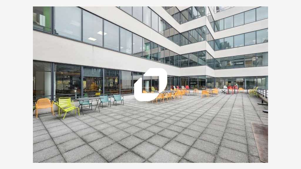 A louer Bureaux 829m² Massy