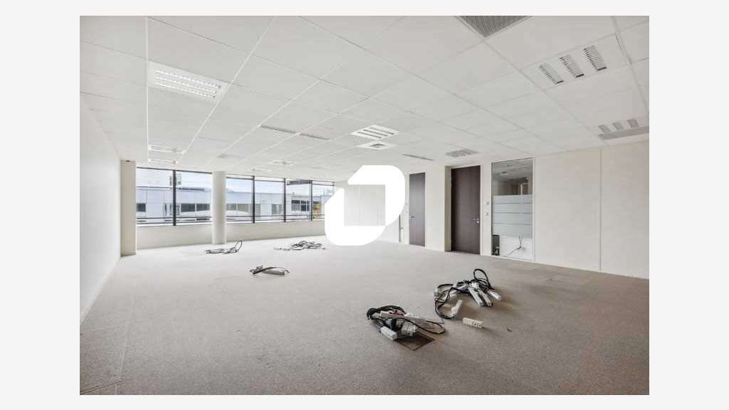 A louer Bureaux 829m² Massy
