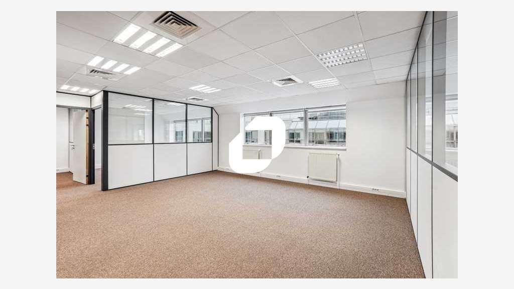 A louer Bureaux 1649m² Massy