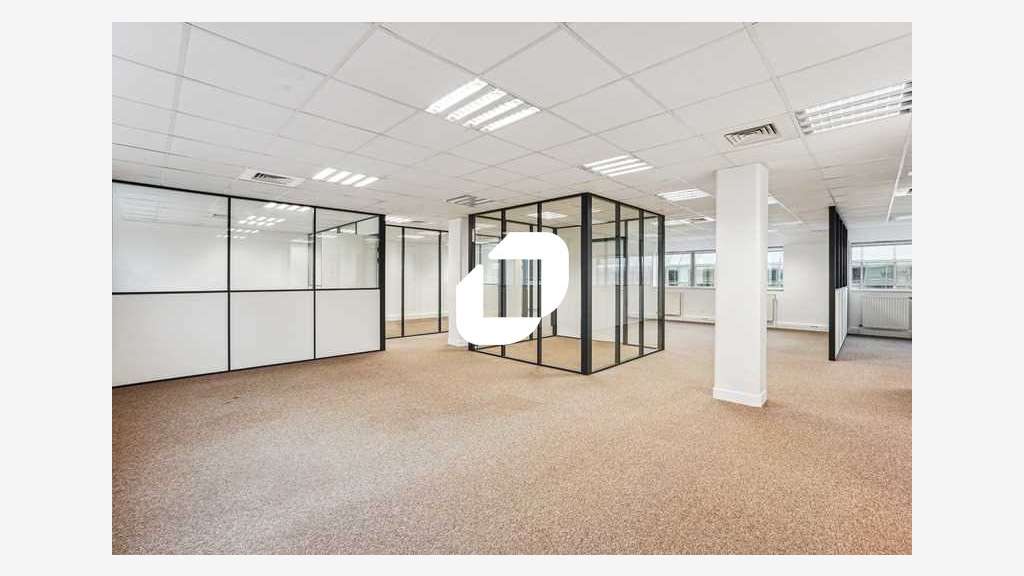 A louer Bureaux 159m² Massy