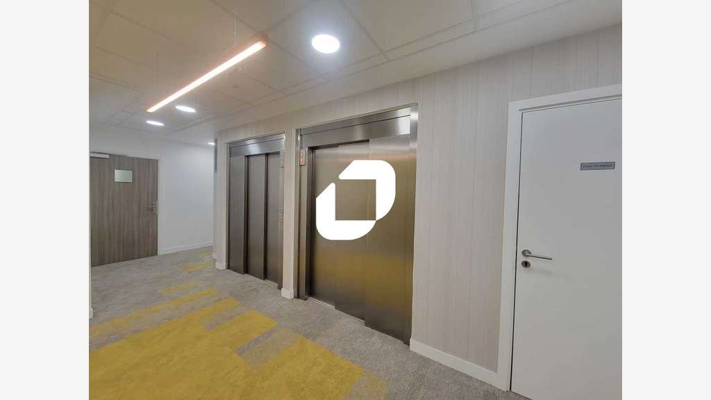 A louer Bureaux 100m² Massy