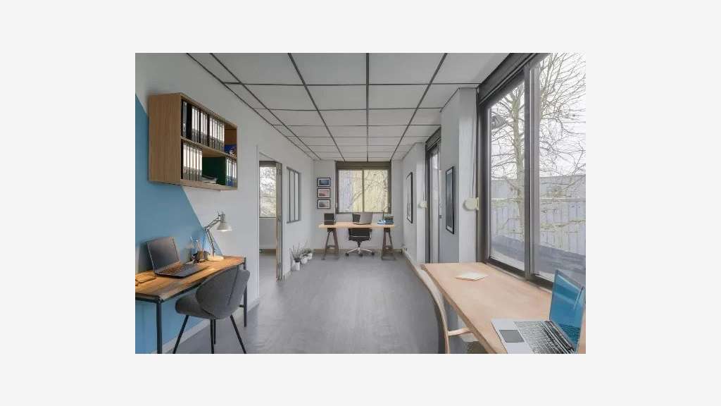 BUREAUX À LOUER – BAIL COMMERCIAL – RENÉ CASSIN –