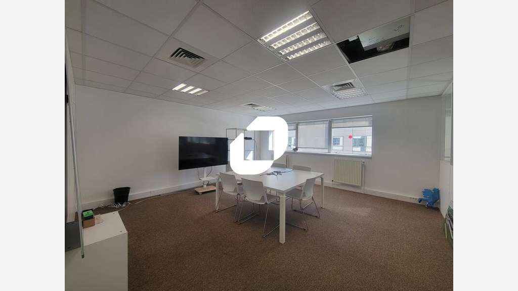 A louer Bureaux 162m² Massy