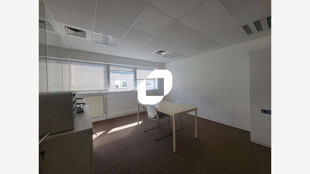 A louer Bureaux 162m² Massy