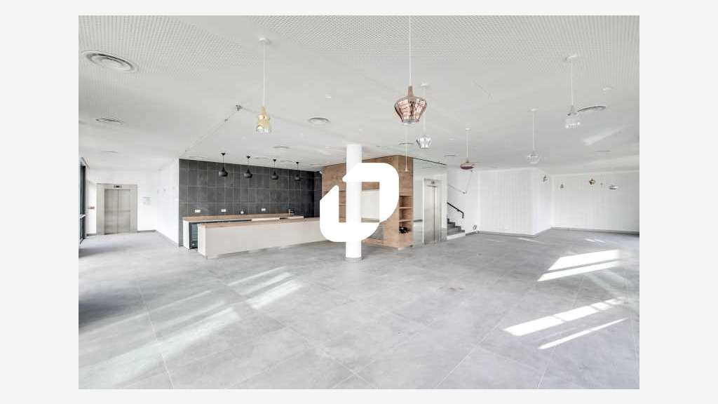 A louer Bureaux 421m² Massy