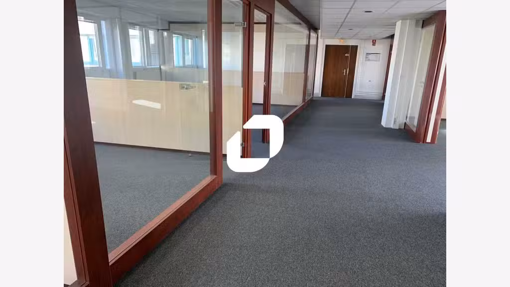 A louer Bureaux 253m² Massy