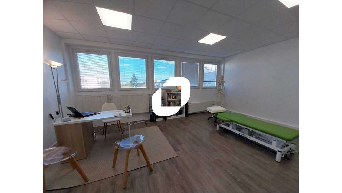 A louer Bureaux 36m² Maurepas