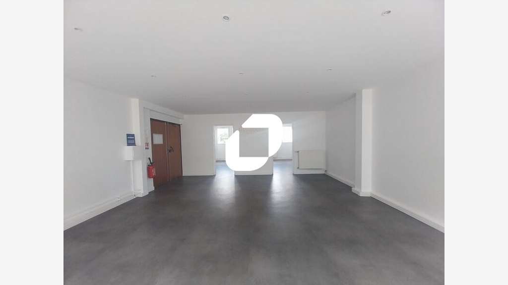 A louer Bureaux 68m² Maurepas