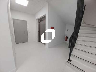 A louer Bureaux 110m² Maurepas