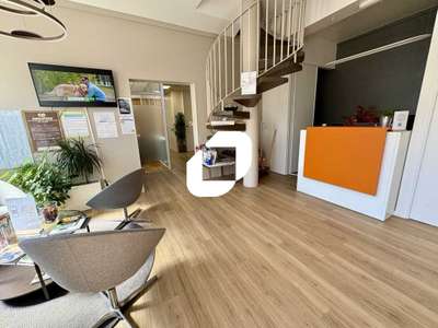 A louer Bureaux 197m² Maurepas