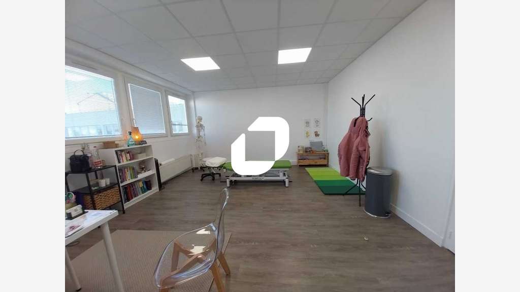 A louer Bureaux 36m² Maurepas