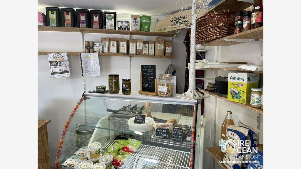 Loue local commercial / pro 14m² Mauves-sur-Loire