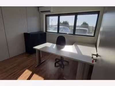 À louer – Bureaux individuels ou partagés de 10 à 