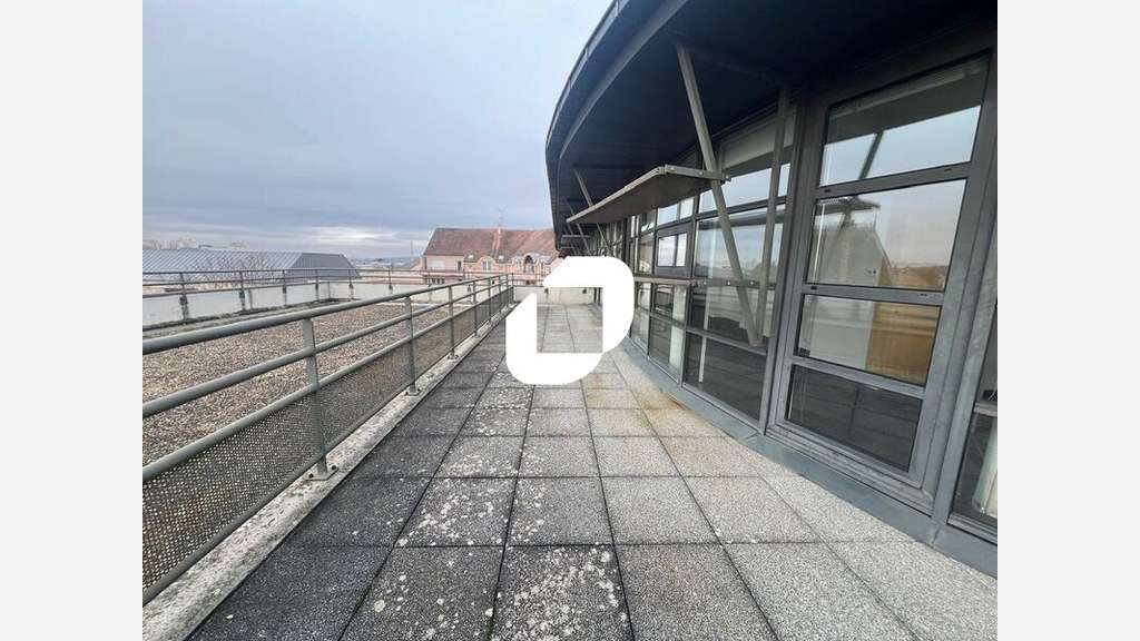 A louer Bureaux 310m² Melun