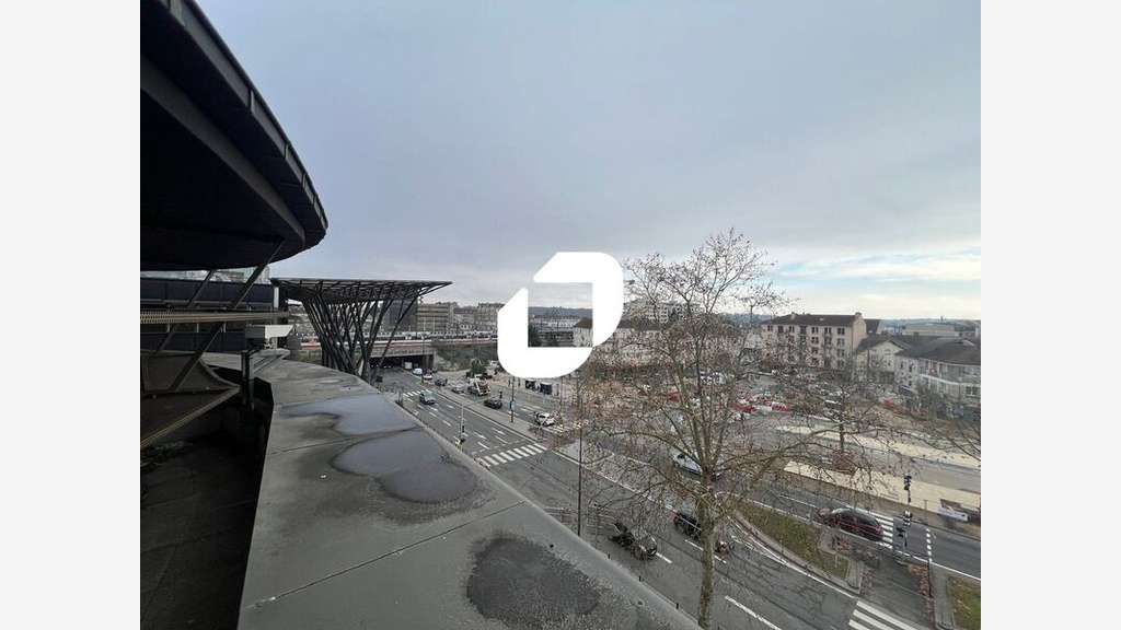 A louer Bureaux 310m² Melun