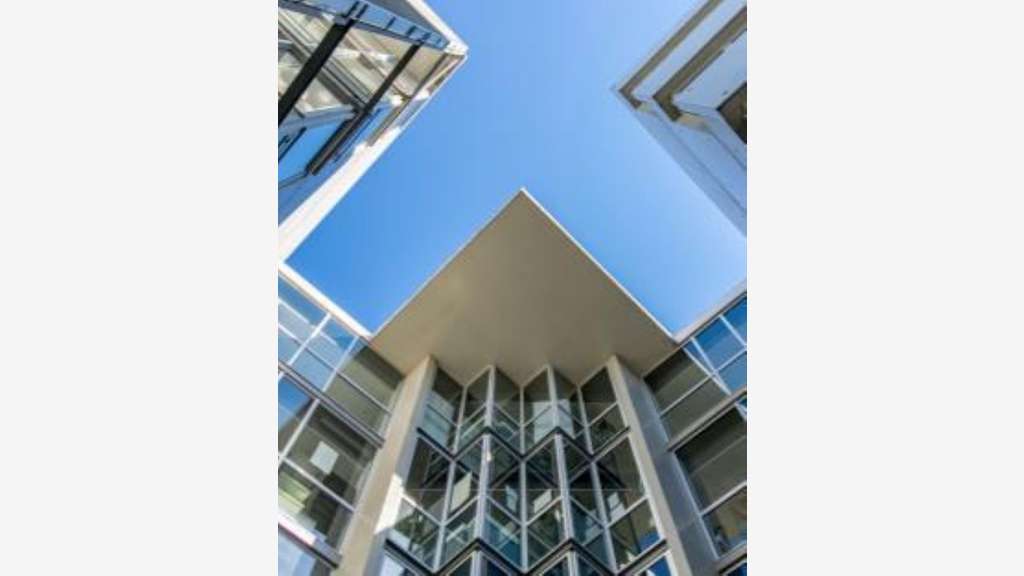 A louer bureaux 140m² RDC sortie N°11 à Mérignac