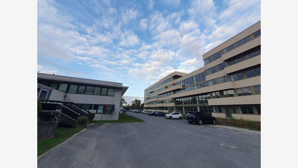 Bureaux 150m² à louer à Mérignac sortie n°10