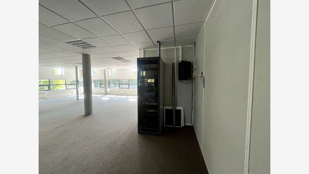 Loue bureaux 230m² Parc activités Innolin Mérignac