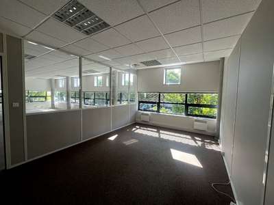 Loue bureaux 230m² Parc activités Innolin Mérignac
