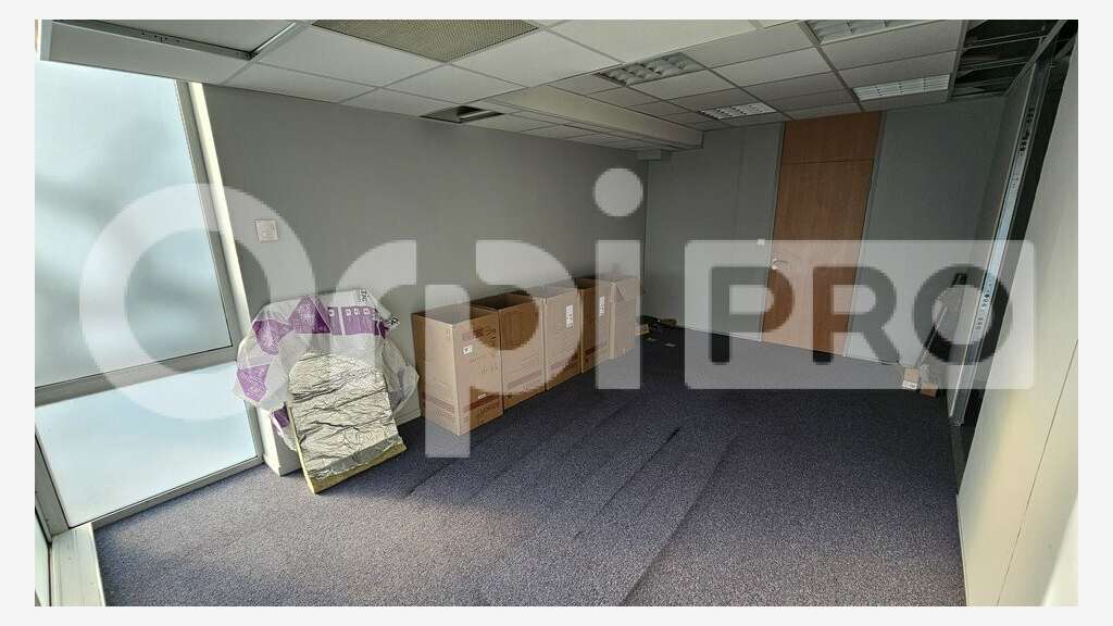 Bureaux récents 114m² RDC à louer à Mérignac