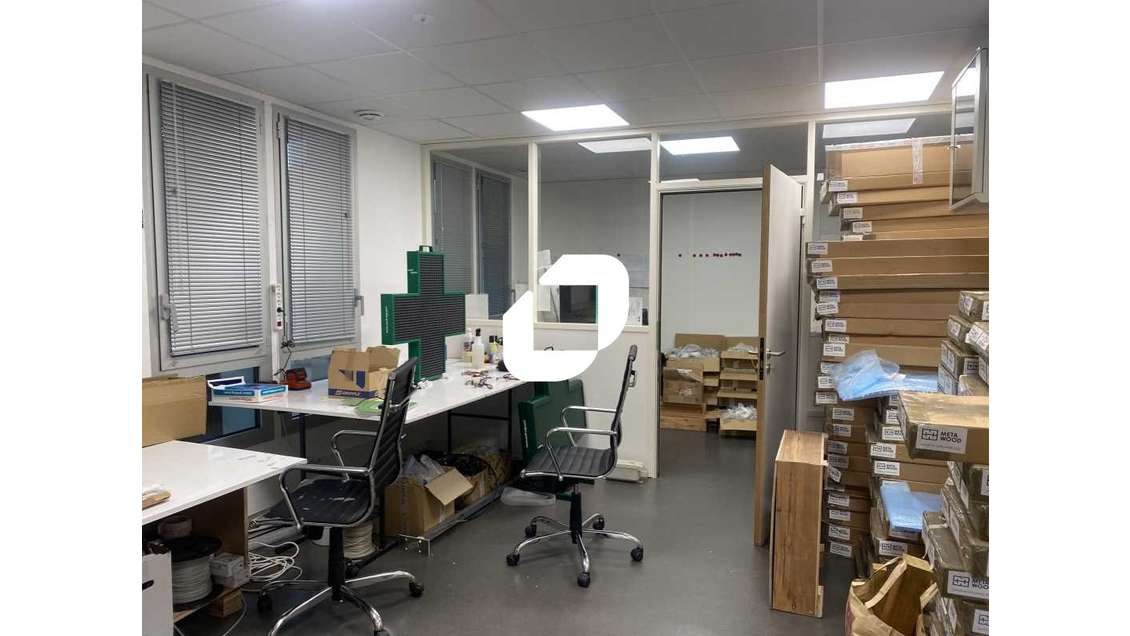 A louer Bureaux 33m² Merignac