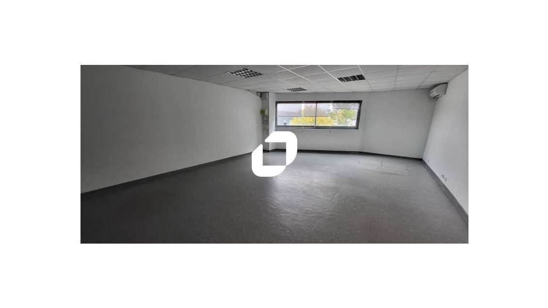 A louer Bureaux 53m² Merignac