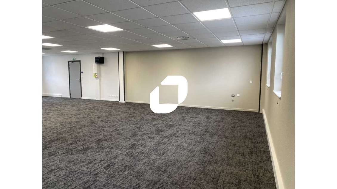 A louer Bureaux 160m² Merignac