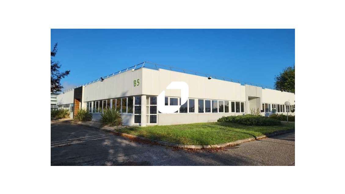 A louer Bureaux 200m² Merignac