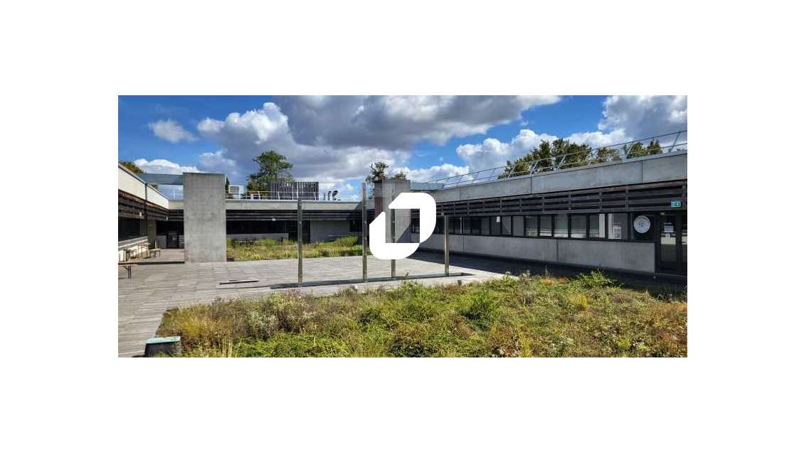 A louer Bureaux 107m² Merignac