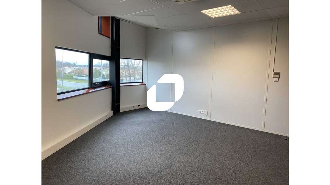 A louer Bureaux 23m² Merignac