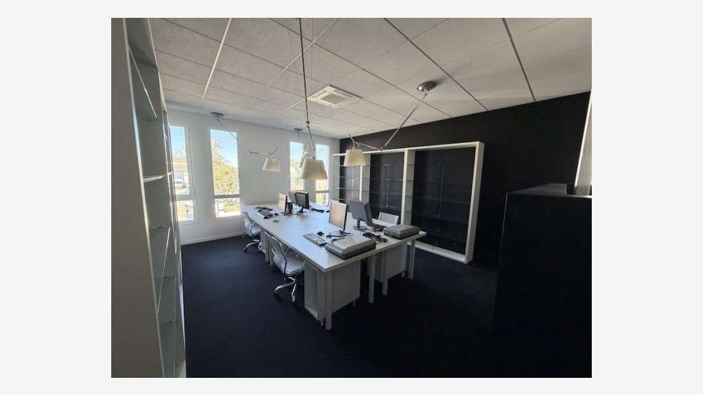 A louer bureaux de standing Mérignac zone du Phare