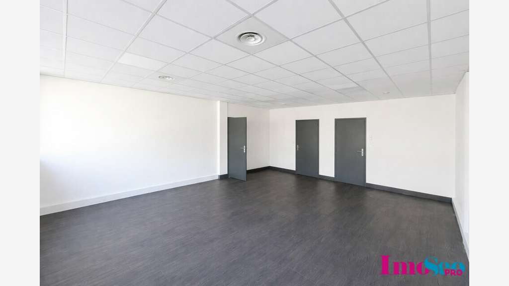 Bureaux 70m² à louer au centre de Mérignac