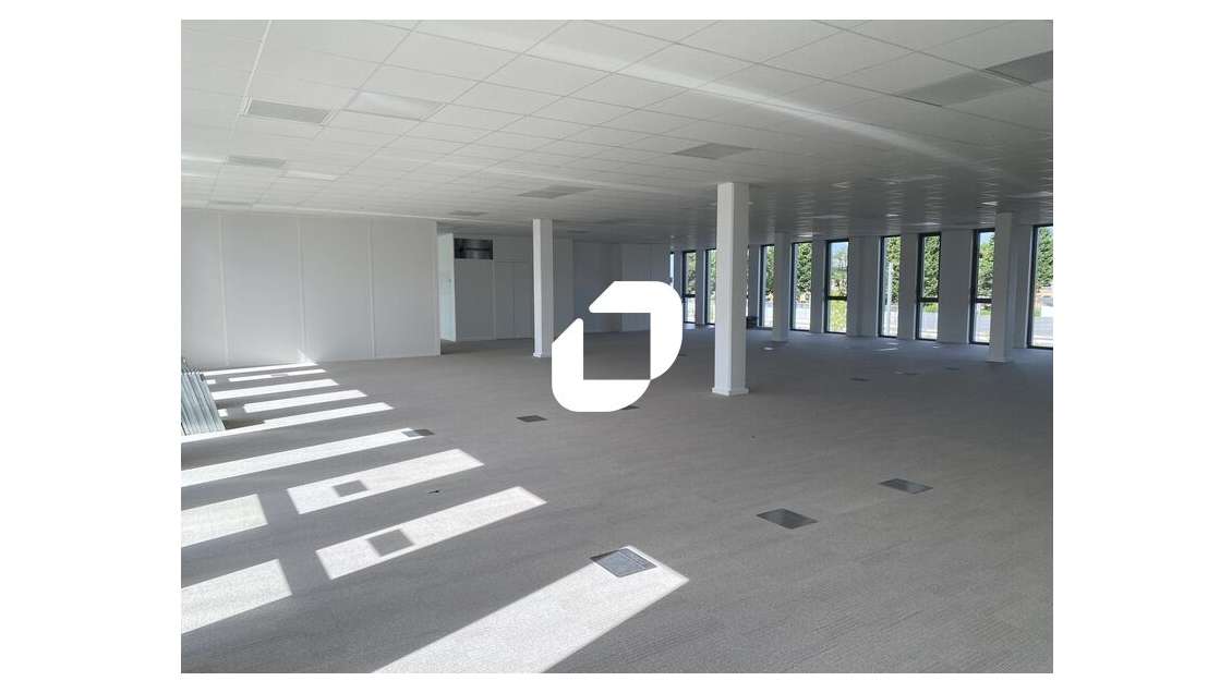 A louer Bureaux 516m² Merignac