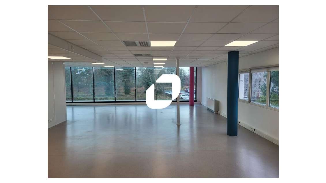 A louer Bureaux 226m² Merignac