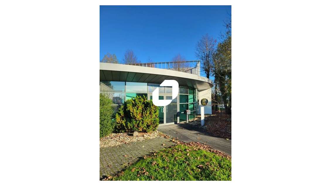 A louer Bureaux 870m² Merignac