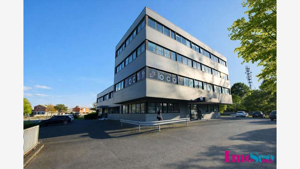Location bureaux 200m² Mérignac proche aéroport