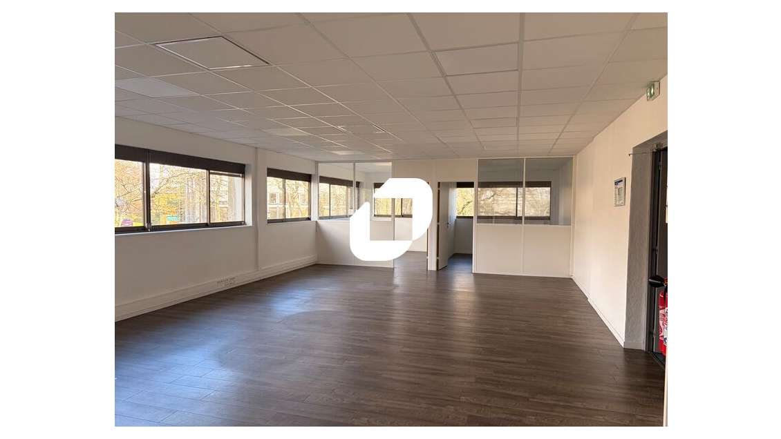 A louer Bureaux 89m² Merignac