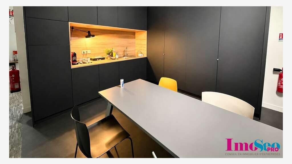Bureaux 273m² RDC à louer Mérignac Aéroport