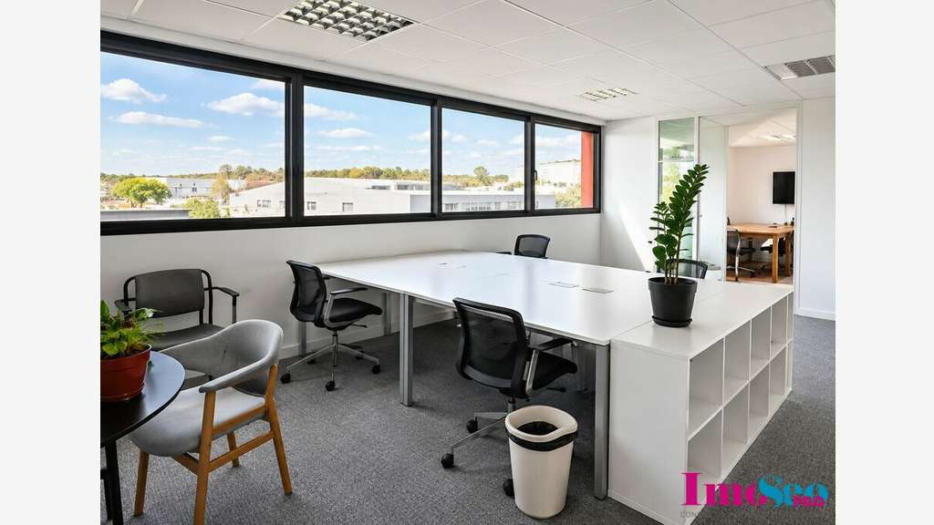 Bureaux 283m² R+3 à Louer proche aéroport Mérignac